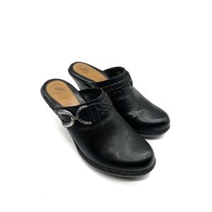 Nurture-Wyona" Comfort Quality Black Leather Clogs shoes 9.5 M 3.75"H Mule